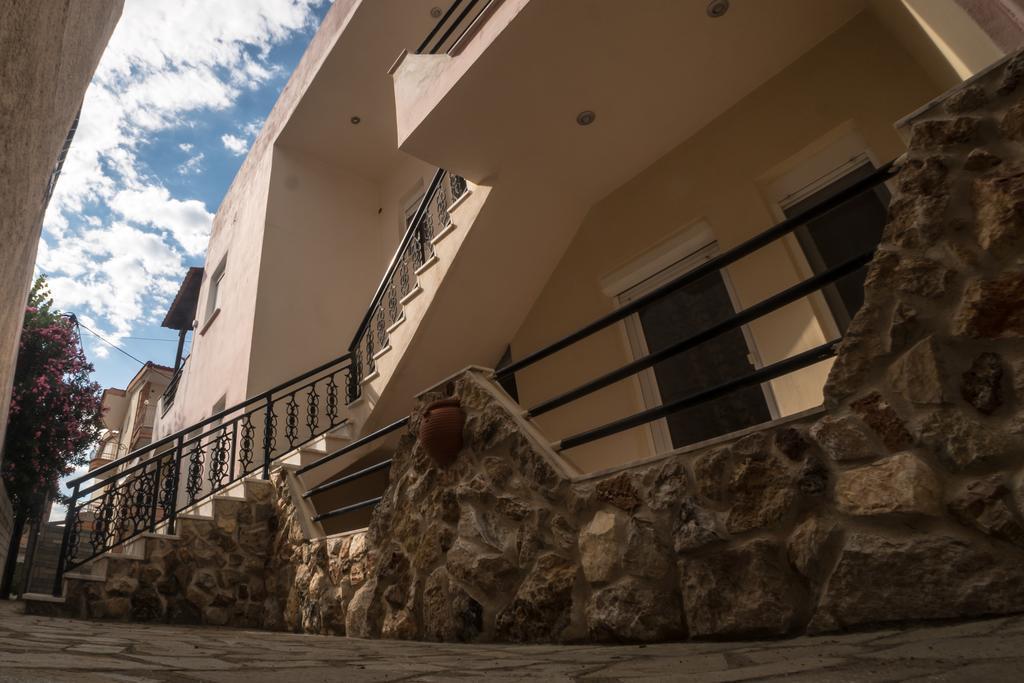 Magdalene'S Premium Apartments Ofrínion Exterior foto